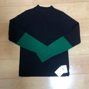 mal. 구매 CLOCHE 배색 니트