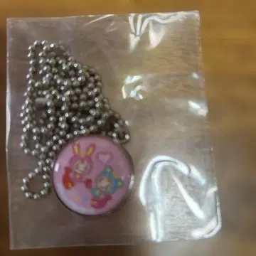 메조피아노 베리에와 블루베리에 목걸이