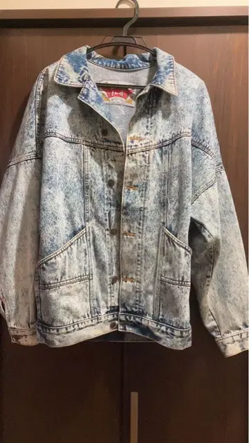 라이트 블루 데님 자켓