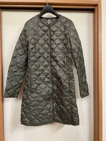 유니클로 울트라 라이트 다운 코트 올리브 M