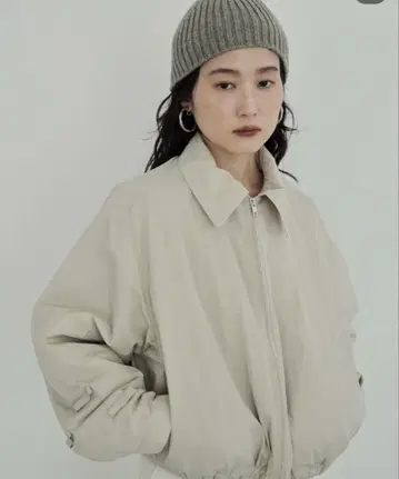 zip up ribbon blouson 아이보리
