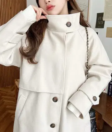 니트 멜톤 스탠드 칼라 케이프 코트