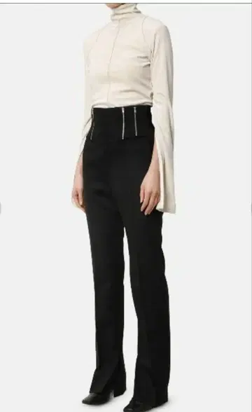 IRENE 벨로아 이너 화이트 아이레네 하자품