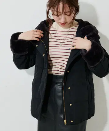 Discoat 퍼 사용 후드 다운