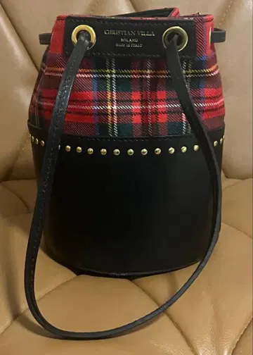 CHRISTIAN VILLA 크리스천빌라 숄더백