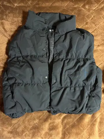 UNIQLO 유니클로C 다운 크롭 베스트 XL 사이즈 블랙