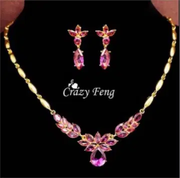 새상품 Crazy Feng 핑크 스톤 목걸이 & 귀찌 세트