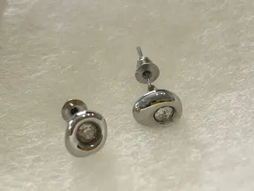 Soierie 소와리 Dark Metal 귀걸이 양쪽 새상품급