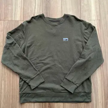 파타고니아 patagonia 카키 크루넥 트레이닝복