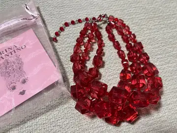 타리나 타란티노 3연 목걸이