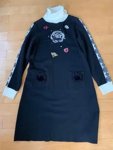 Super Beauty 자수 디자인 원피스 40