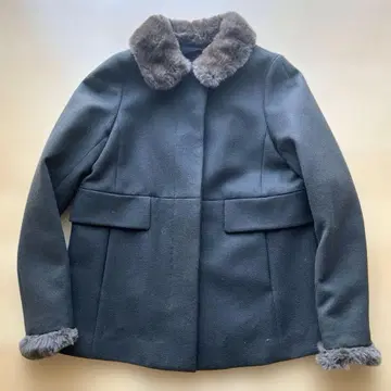 투모로우랜드 카키 퍼(fur) 부착 코트 M 사이즈 맥피 노카라