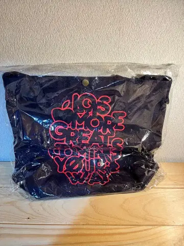 UVERworld UM6 네이비 그래픽