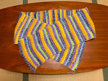 Opal (오팔) 와일드 윈터 사용 머플러 핸드메이드