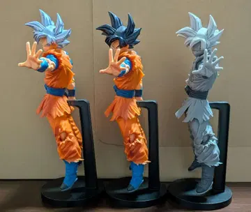 드래곤볼 히어로즈 10thANNIVERSARY 손오공 무의식의 극의