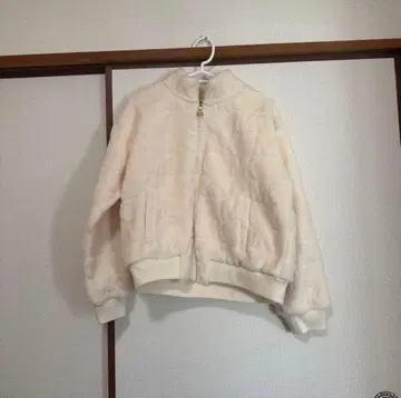 MICHAEL KORS 아이보리 플리스 자켓