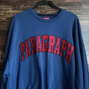 PARAGRAPH 네이비 로고 자수 트레이닝복