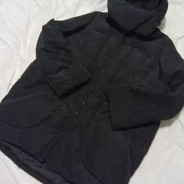 SLY 블랙 다운 자켓 사이즈 2 후드 부착