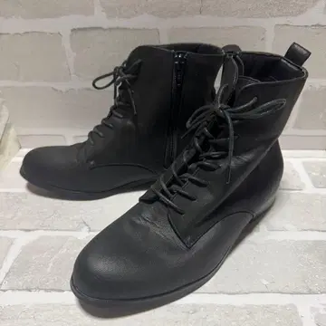 niko and 레이스업 사이드 지퍼 부츠 23.5cm