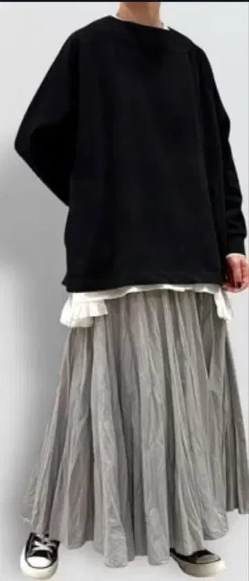 미즈이로 인드 볼륨 플레어 스커트