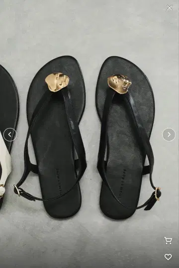 ADAM ET ROPE 메탈 모티브 샌들 블랙 24cm