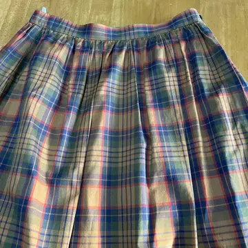 Calvin Klein 체크 무늬 플레어 스커트 11호