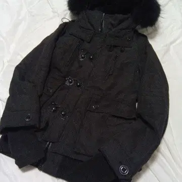 블랙 퍼 부착 모즈 코트