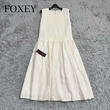 컨디션 최상 '21년 폭시 썸머 니트 린넨 원피스 드레스 화이트 42