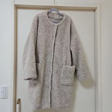 사만사 모스모스 코트