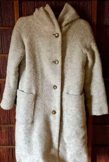 테치치 그레이 푸드코트 퀼팅 안감 있음