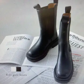 슈가 비스킷 사이드 고어 부츠 블랙 합성 피혁