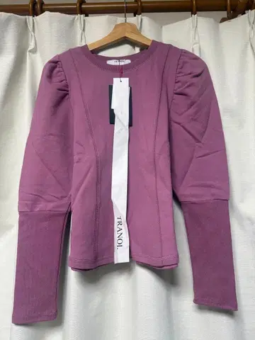 [미사용 새상품] TRANOI 핑크 퍼플 퍼프 슬리브 긴팔 상의