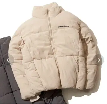 [ mihns closet/민즈 옷장 ] 25AW 패디드 숏 블루종