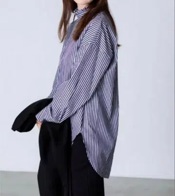 [ MY WEAKNESS ] 토모사카 리에 SHAUN SHIRT