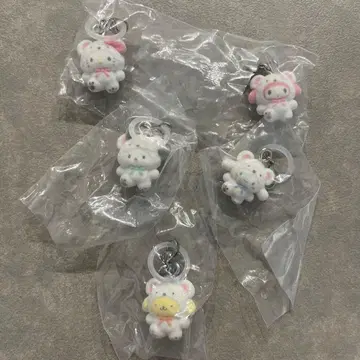 12/16까지 가격 인하! 메지루시 액세서리 산리오 포근포근 스노우 5종