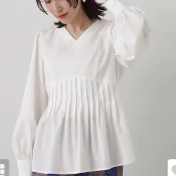 [ 미사용 ] 에 내추럴 뷰티 베이직 허리 턱 튜닉 블라우스