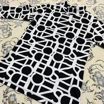 DESCENTE 골프 안감 플리스 하이넥 셔츠 여성용 L 사이즈 새상품급