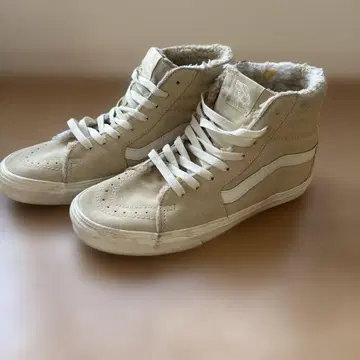 Vans Sk8-Hi 베이지 스니커즈 26.5cm 한정판 가격 인하