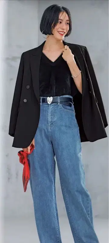 [택 포함 새상품] UNFILO 나일론 샤기 베스트 M 사이즈 블랙