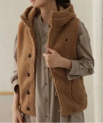 짐플렉스 보아 후드 베스트 베이지