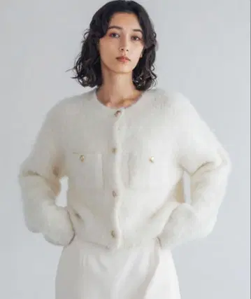 새상품급! 아파트 바이 로리즈 알파카 샤기 가디건