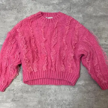 ZARA 완판템 프릴 트리밍 니트 스웨터