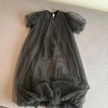 noir kei ninomiya 튤 반팔 상의 S 사이즈