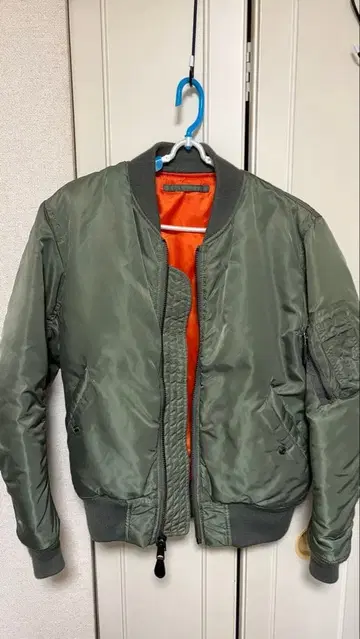 [ AVIREX ] MA-1 플라이트 자켓