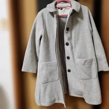 사만사 모스모스, 코트