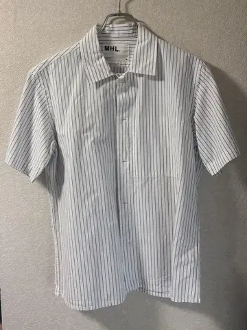 MHL. 스트라이프 반팔 셔츠