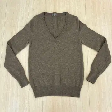 유니클로 캐시미어 스웨터 베이지 S