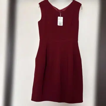 스트로베리 필드 무릎 기장 원피스