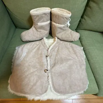 양모 100% 방한 베스트와 룸부츠 세트 룸웨어 숄더