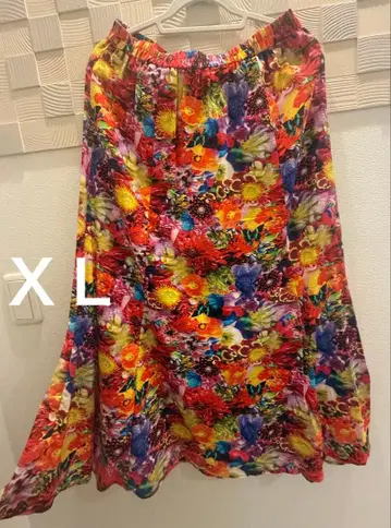 [ GU ] 니나가와 미카 디자인 플레어 스커트 XL